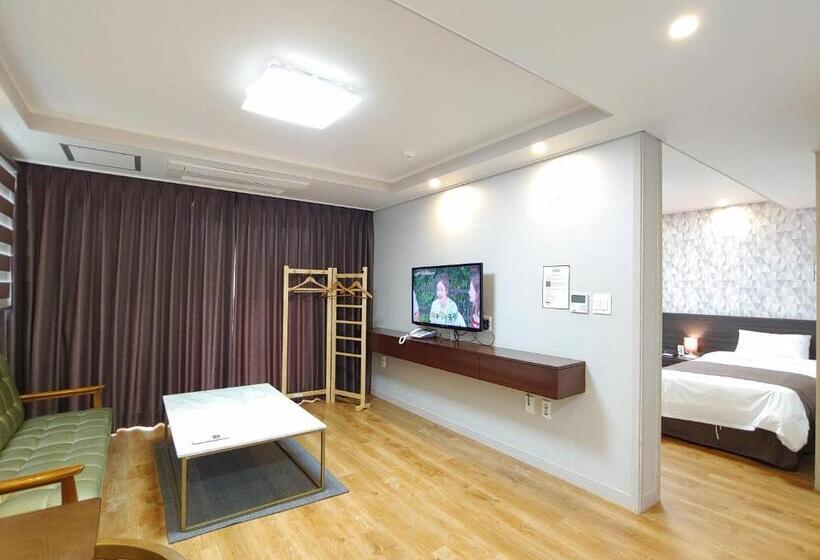 ホテル Jeju Lavender