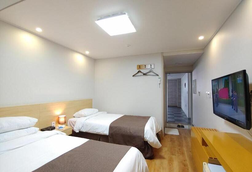 ホテル Jeju Lavender