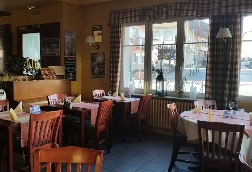 Le Cygne Hotel & Restaurant