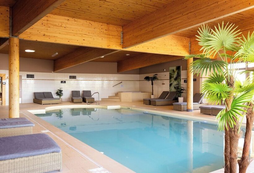 בית מלון כפרי Hôtel Restaurant & Spa Le Val Moret