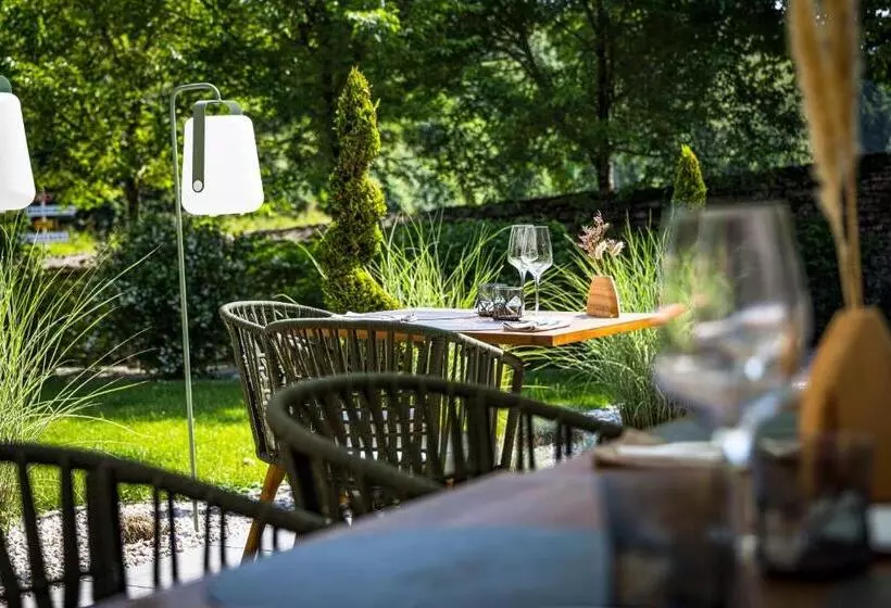 Hotelli Maison Zugno Hôtel & Spa