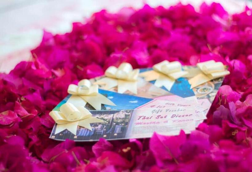 בית מלון כפרי Phu Dahla Residences