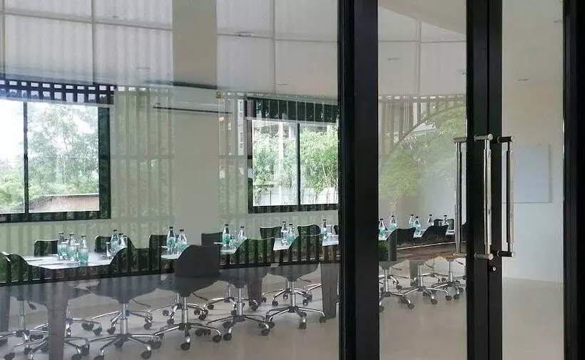 ホテル Phu Dahla Residences