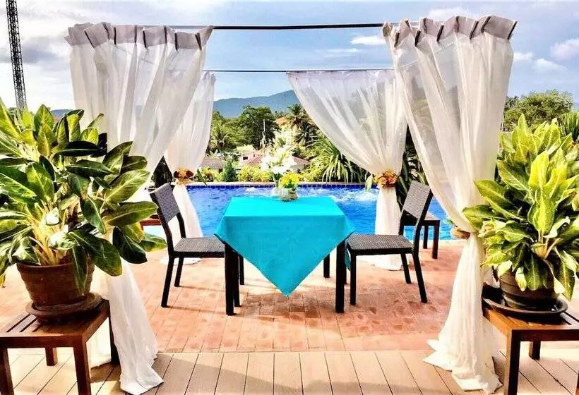 ホテル Phu Dahla Residences