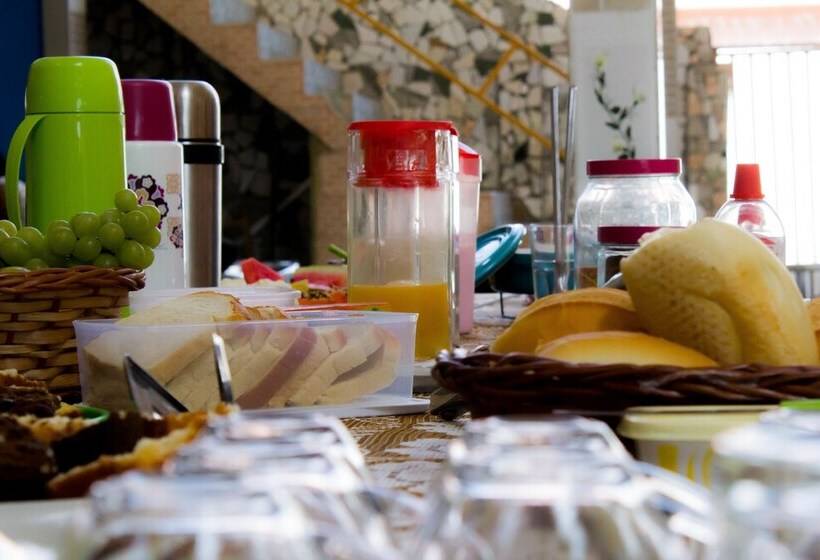 ホテル Pousada Esperança