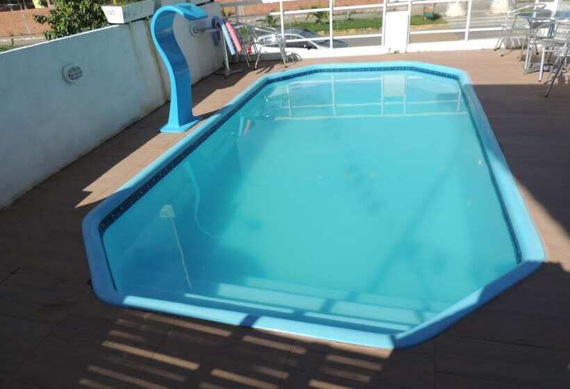 ホテル Pousada Esperança