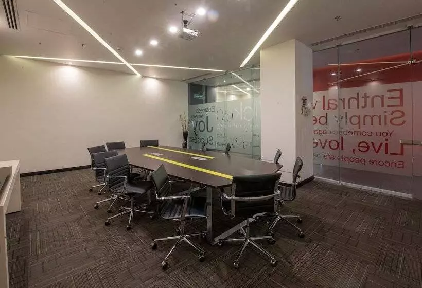 هتل Ramada Encore By Wyndham Aguascalientes
