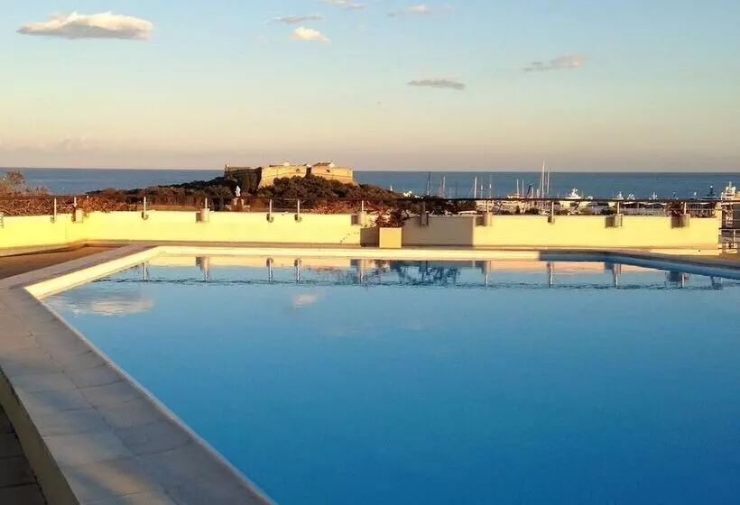 Hotelli Residence Resideal Antibes