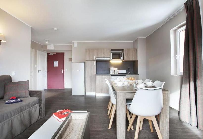 בית מלון כפרי Résidence Odalys Le Village De Praroustan