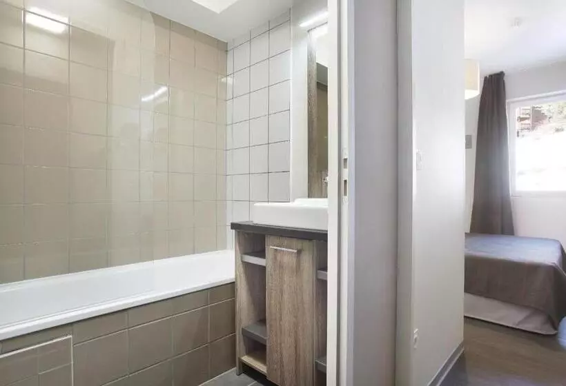 ホテル Résidence Odalys Le Village De Praroustan