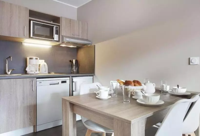 ホテル Résidence Odalys Le Village De Praroustan