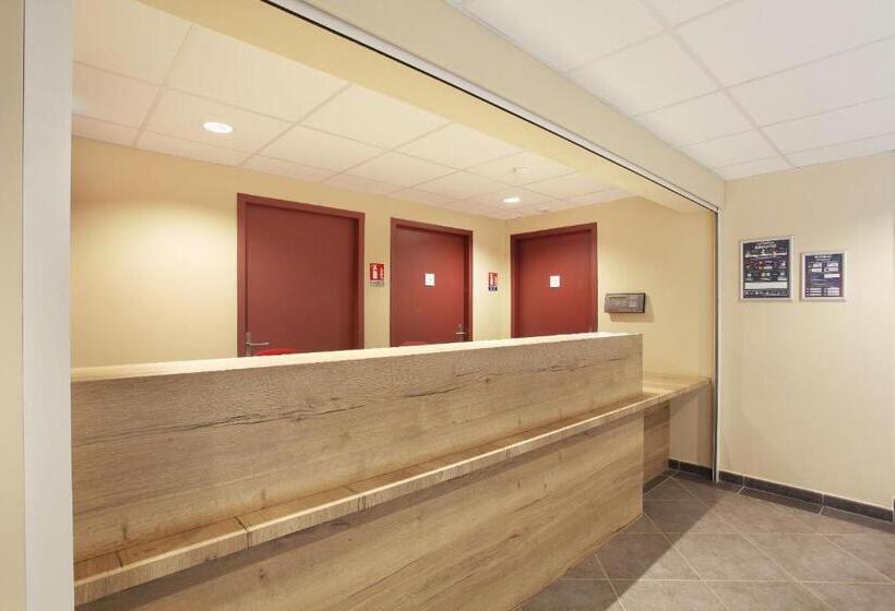 בית מלון כפרי Résidence Odalys Le Village De Praroustan