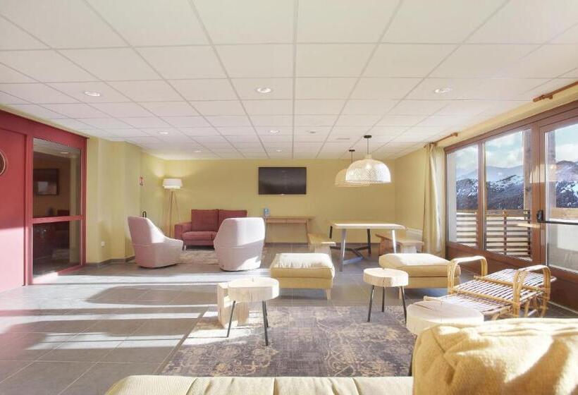 בית מלון כפרי Résidence Odalys Le Village De Praroustan