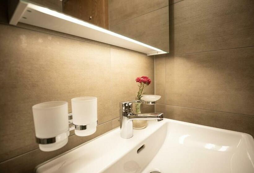 בית מלון כפרי Tannenboden   Steinbock