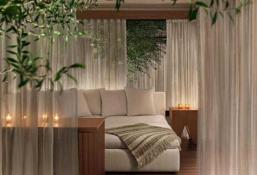 Hotel The Abu Dhabi Edition