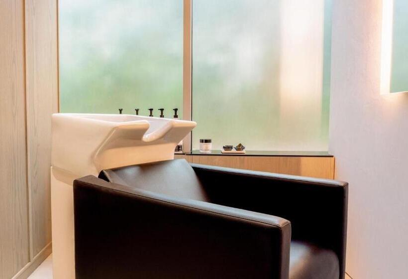 Hotel The Abu Dhabi Edition