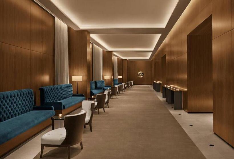 Hotel The Abu Dhabi Edition