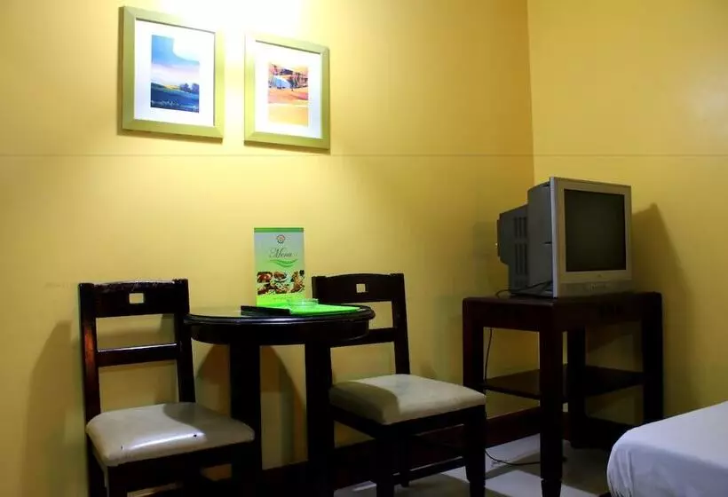 Hotel Vista Apartelle & Restaurant