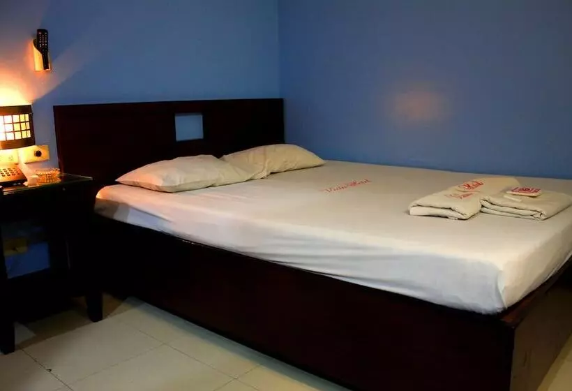 Hotel Vista Apartelle & Restaurant