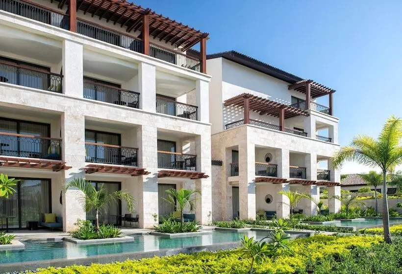 Lopesan Costa Bávaro Resort Spa & Casino   All Inclusive