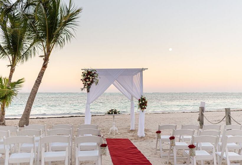 Lopesan Costa Bávaro Resort Spa & Casino All Inclusive