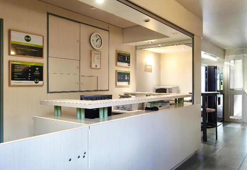 B&b Hotel Saclay