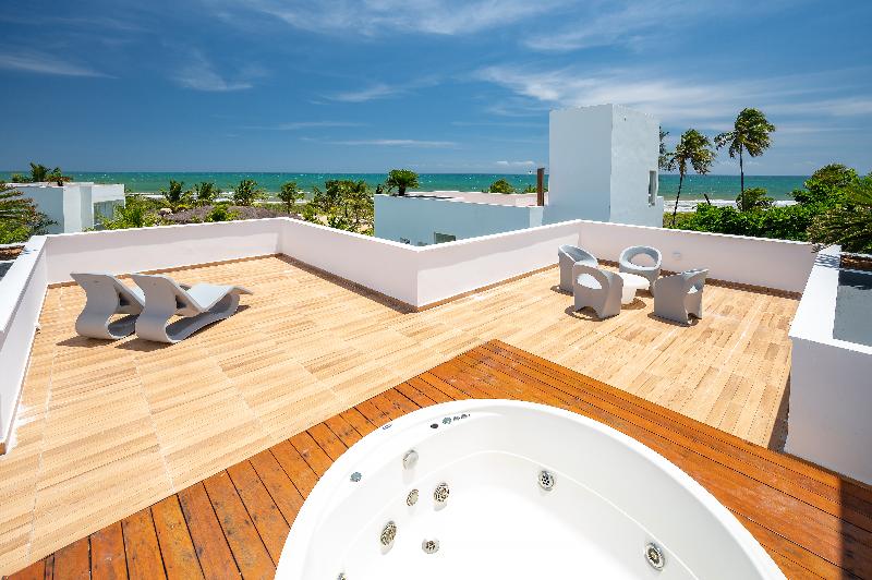 בית מלון כפרי B Blue Beachouses