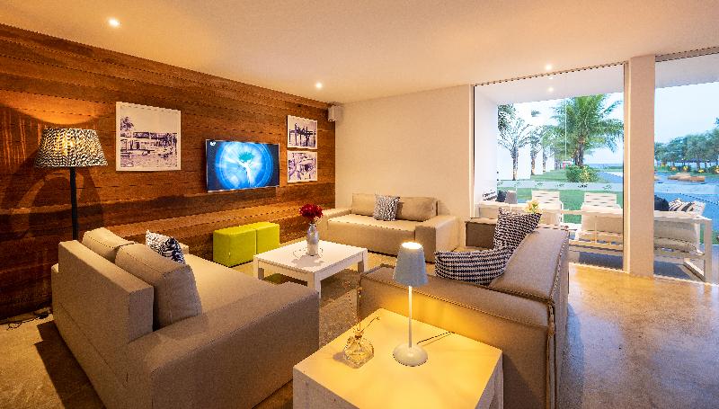 בית מלון כפרי B Blue Beachouses