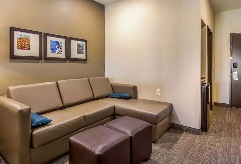 Hotelli Comfort Suites