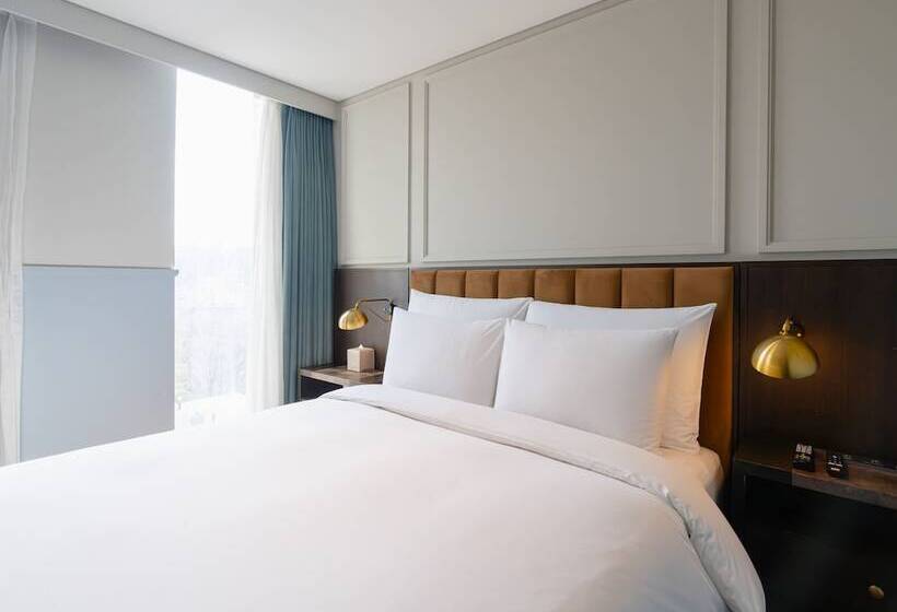 Hotel Crescendo Seoul