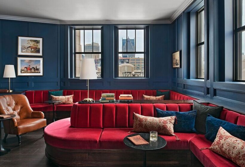 هتل Element Detroit At The Metropolitan