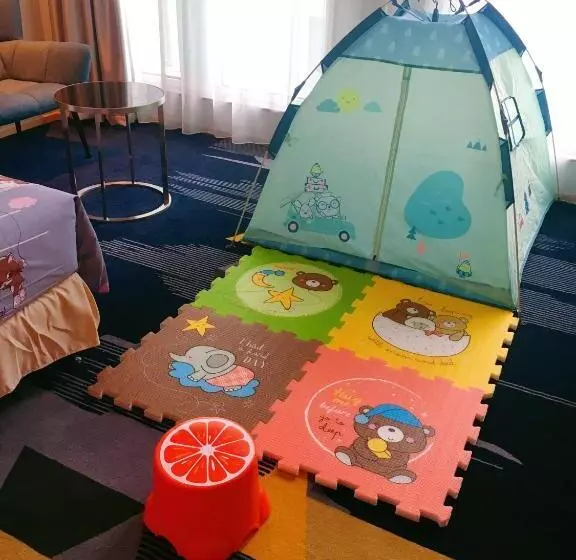 ホテル Holiday Inn Express   Qingdao West Coast, An Ihg