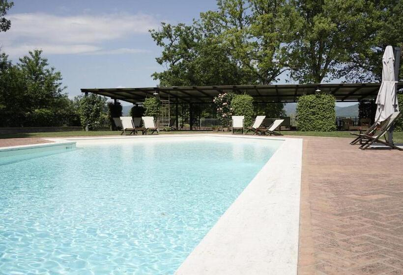 هتل Il Castellaro Country House