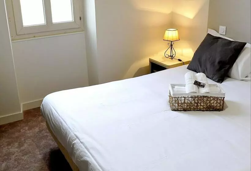 Le Lion D Or   Logis Hotels   Hotel 2 étoiles Et Restaurant