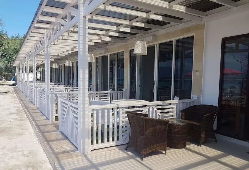 ホテル Meno Mojo Beach Resort