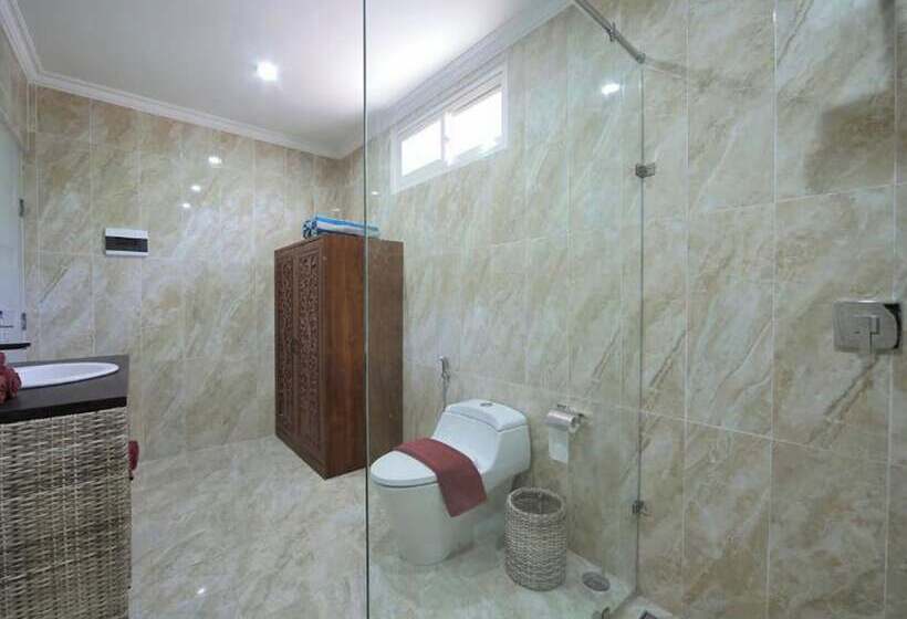 Hotel Meno Mojo Beach Resort