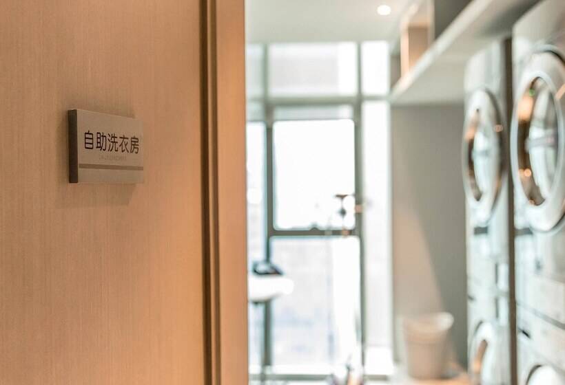 בית מלון כפרי Mercure Chengdu Chunxi