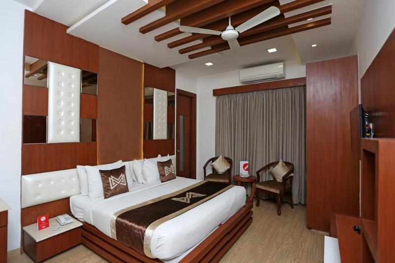 ホテル Oyo Townhouse 050 Mayfield Garden