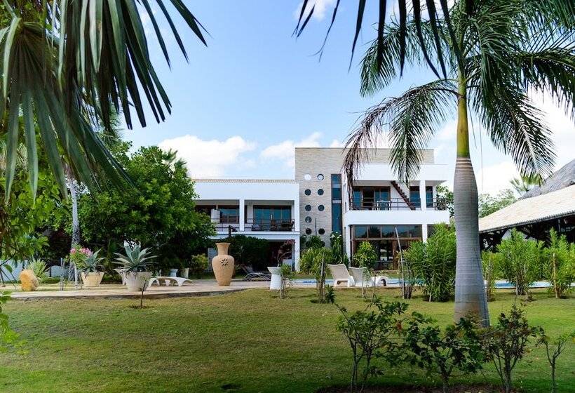 בית מלון כפרי Refugios Parajuru