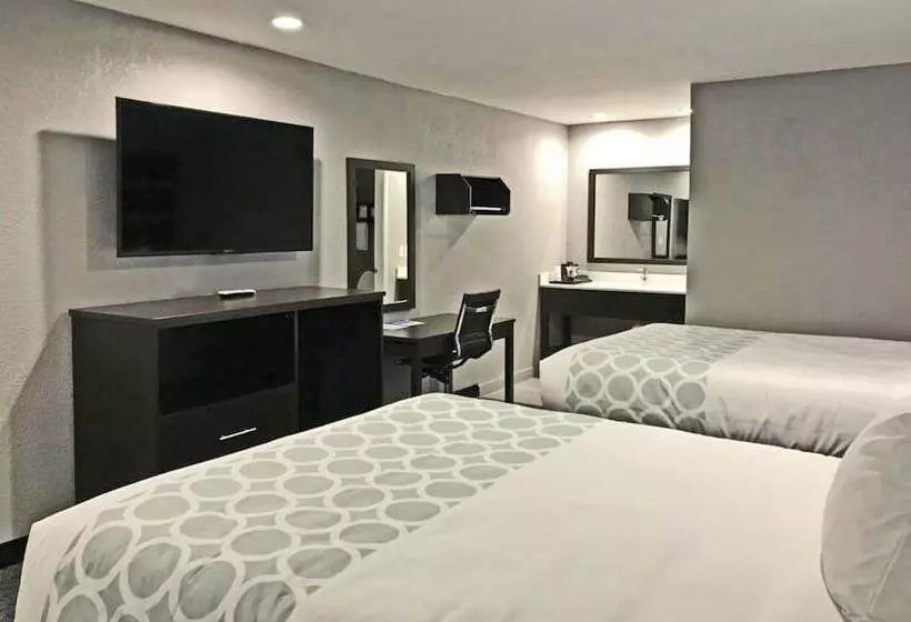 Hotelli Rodeway Inn South