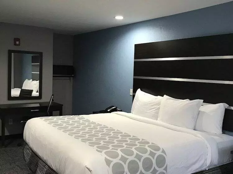 Hotelli Rodeway Inn South