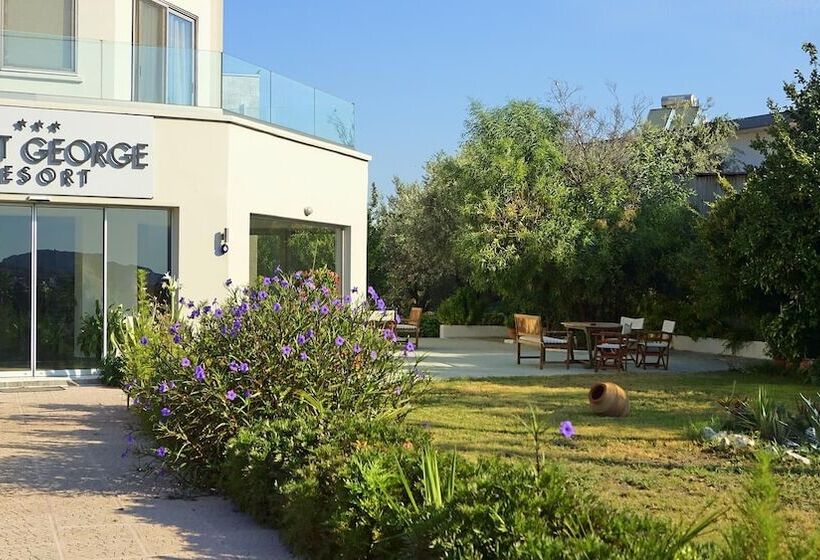 فندق Saint George Resort