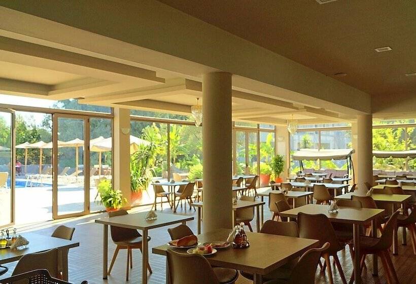 فندق Saint George Resort