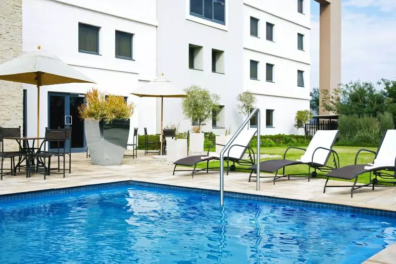 Hotelli Stayeasy Emalahleni