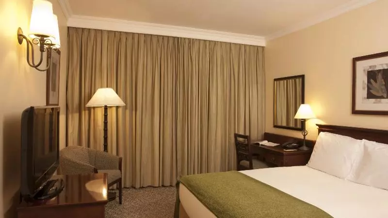 Hotelli Stayeasy Emalahleni