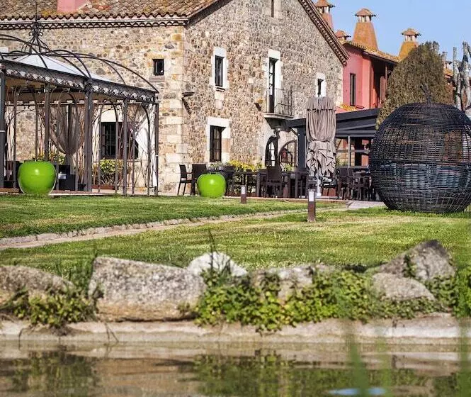 Hôtel Suites Natura Mas Tapiolas