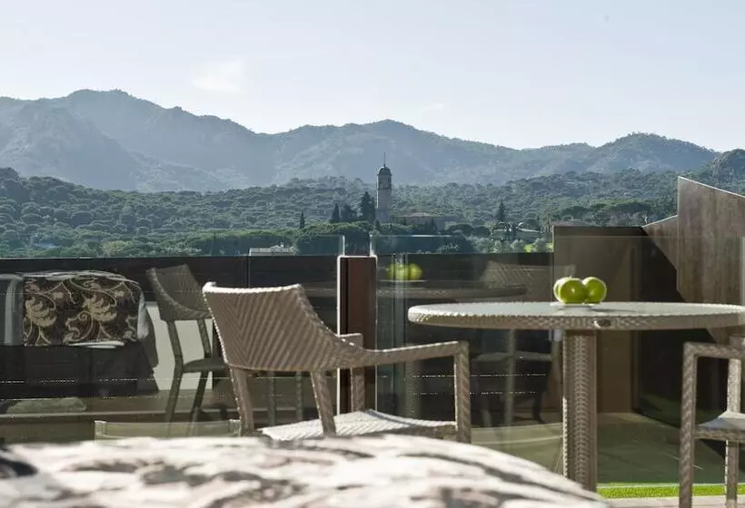 Hôtel Suites Natura Mas Tapiolas