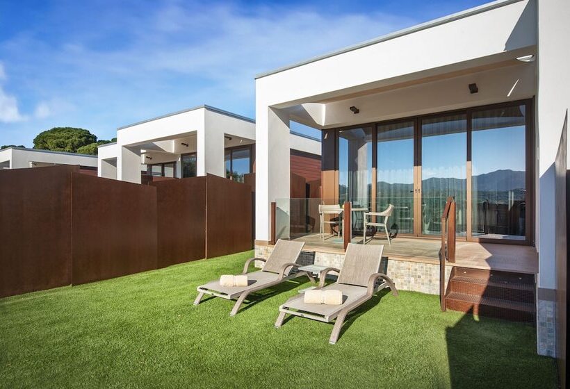 هتل Suites Natura Mas Tapiolas