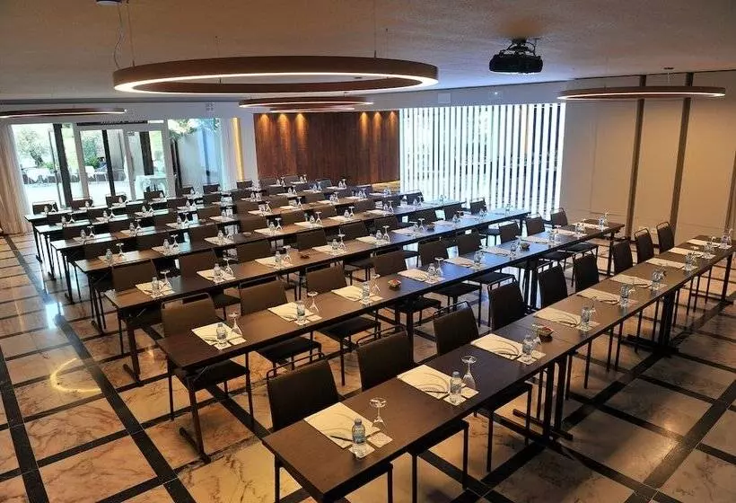 Hôtel Suites Natura Mas Tapiolas