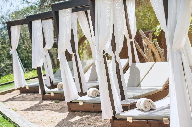 هتل Suites Natura Mas Tapiolas